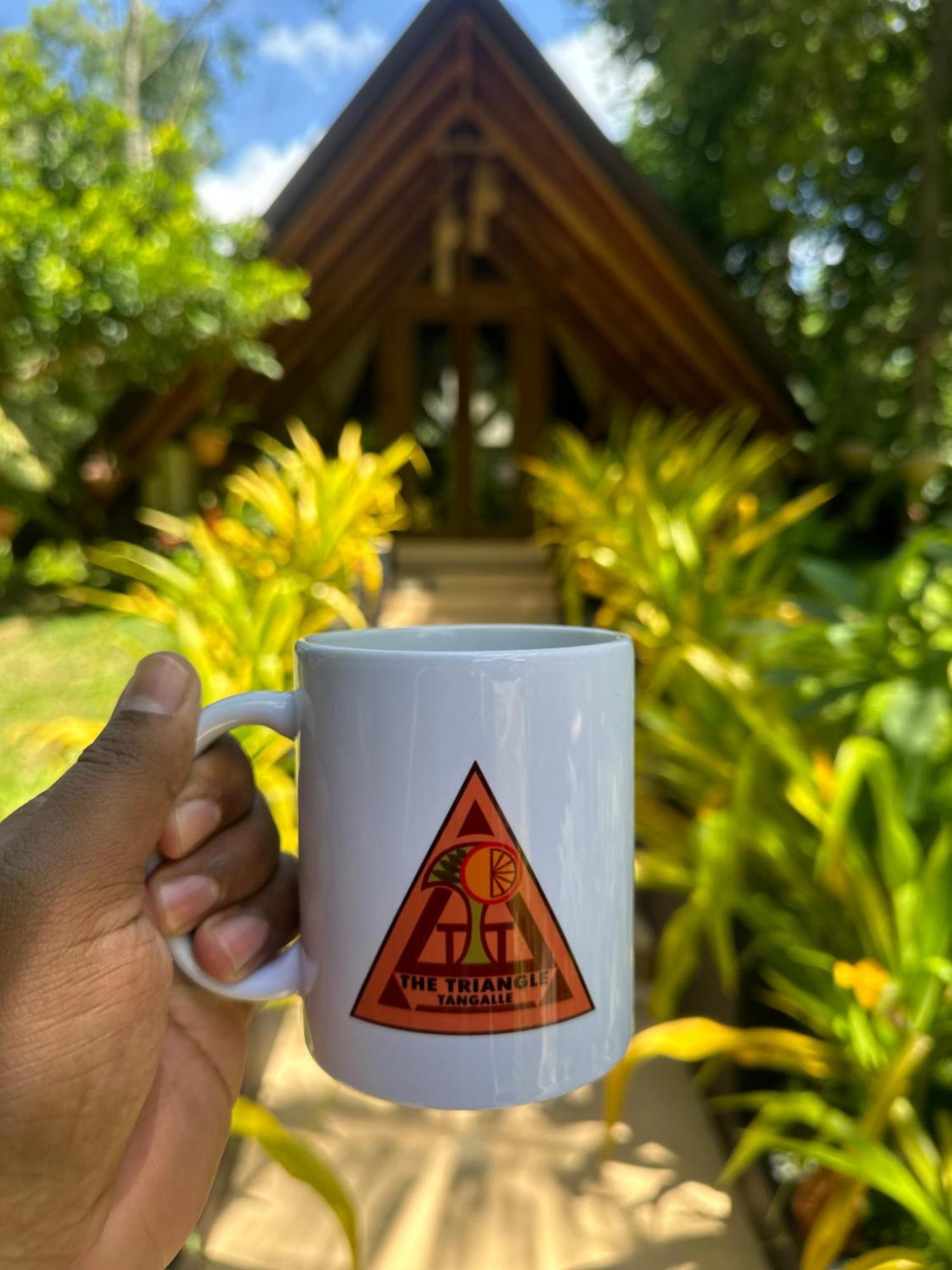 The Triangle Tangalle Buitenkant foto